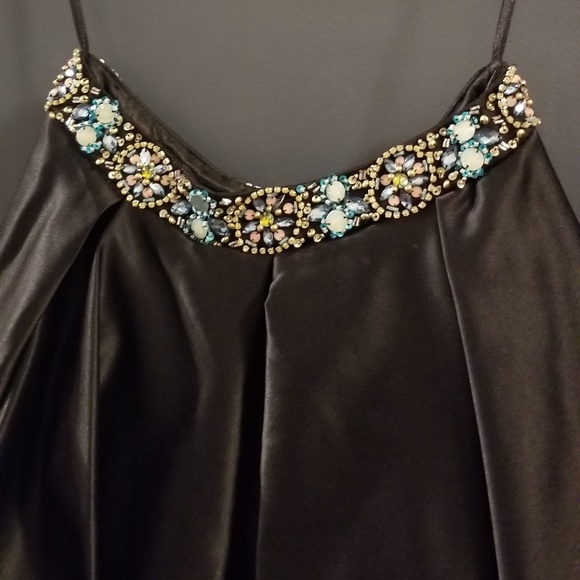 Homecoming formal dress aspeed - Picture 3 of 6